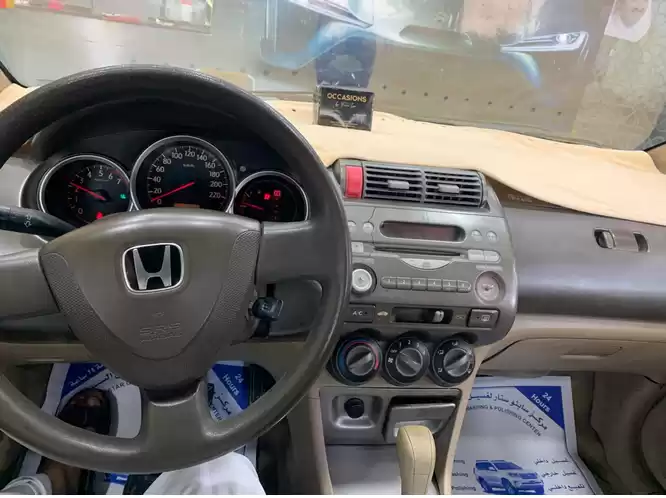 استفاده شده Honda City برای فروش که در دوحه #5719 - 1  image 